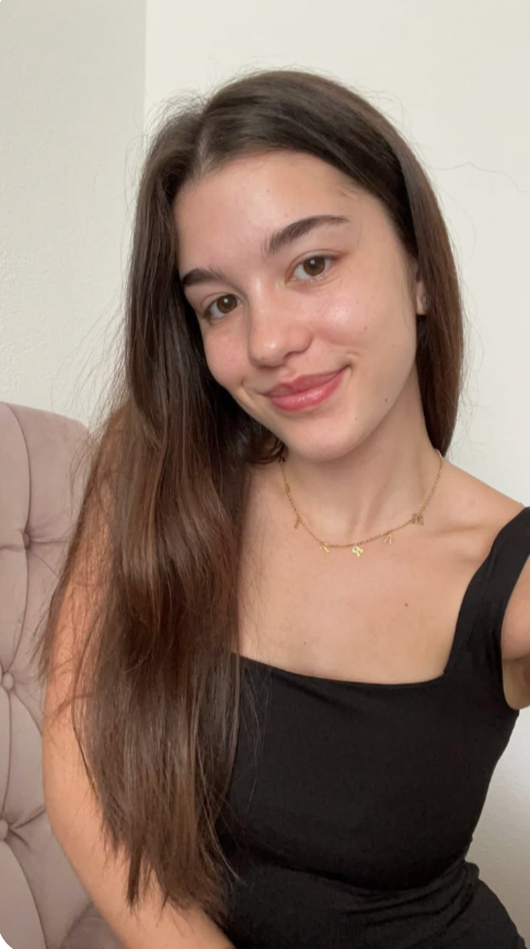 <em>Isabella R.</em>
